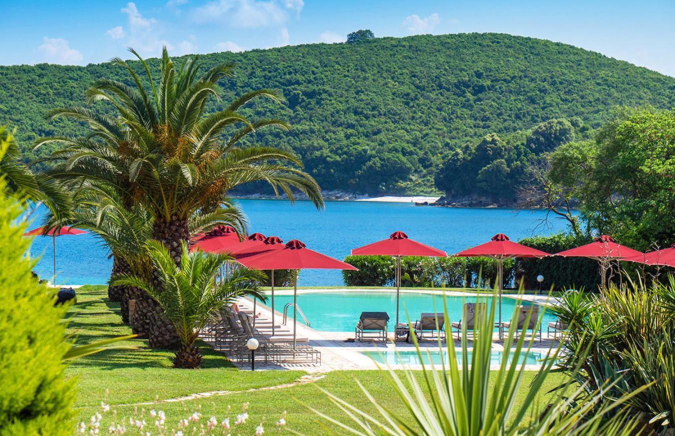Bella Mare Hotel Kassiopi Exterior photo