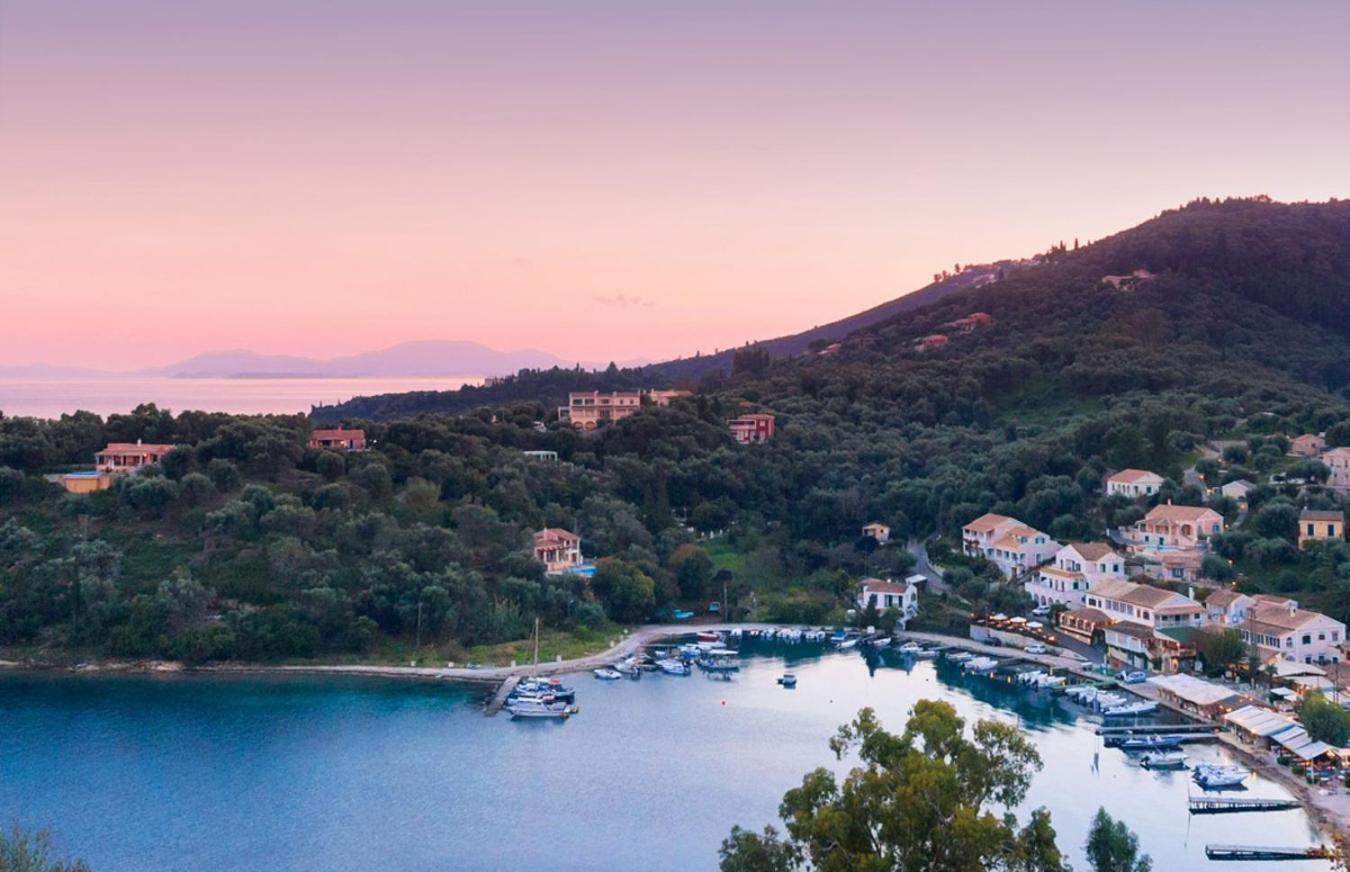 Bella Mare Hotel Kassiopi Exterior photo