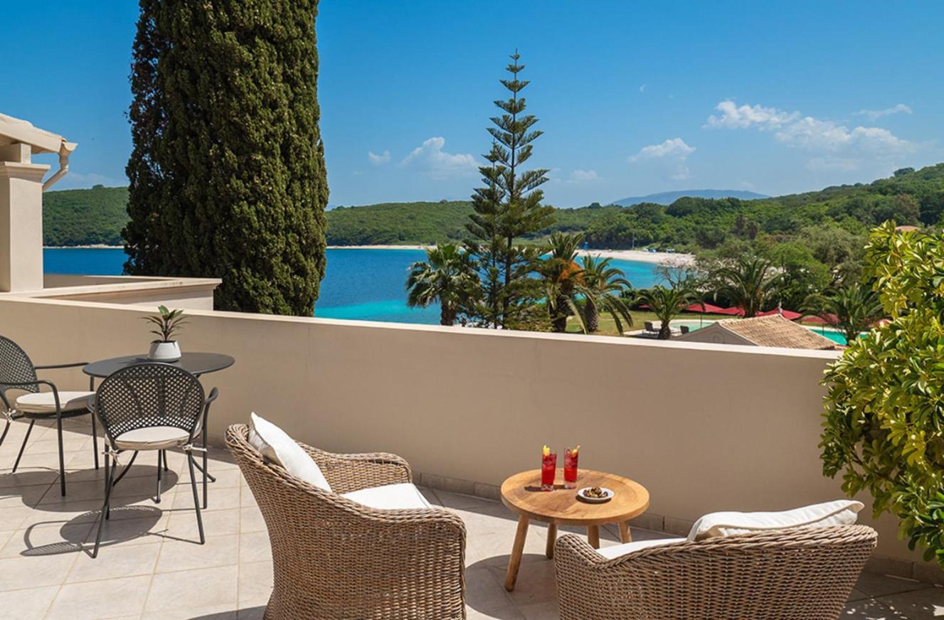 Bella Mare Hotel Kassiopi Exterior photo